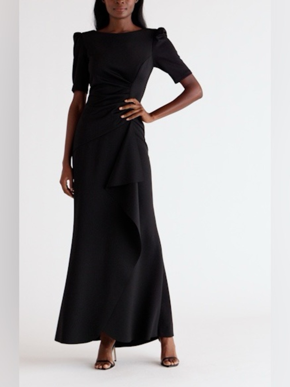 NWT Xscape Evenings Ruffle Puff Sleeve Gown Sz 4 (TXA1004)